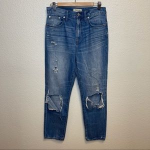 Madewell Destroyed The Perfect Vintage Jean size 29